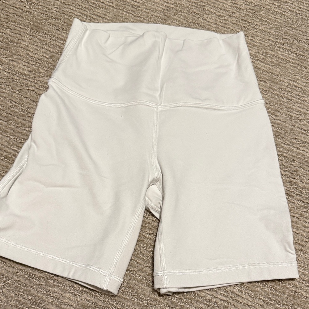 lululemon athletica align white 6” shorts